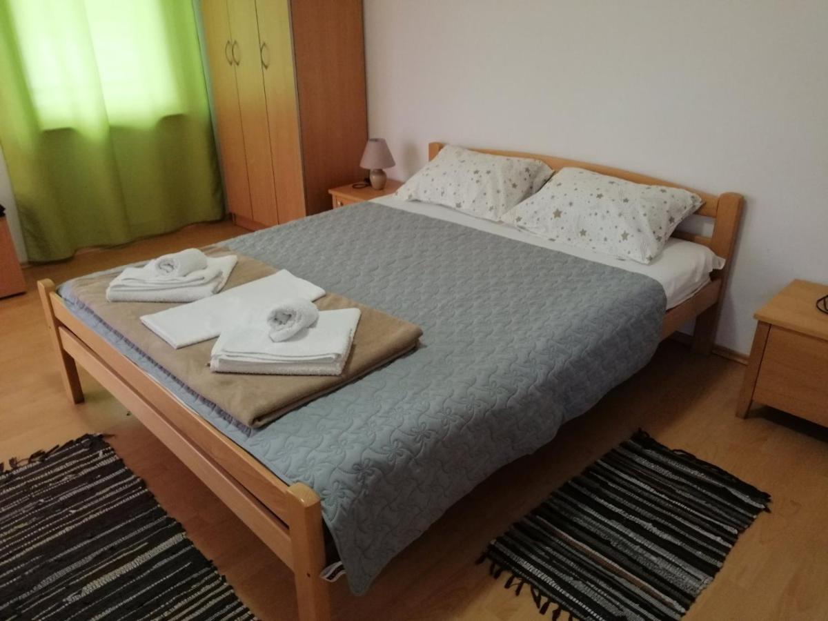 Stela Et Luna Veliko Gradište Exterior foto
